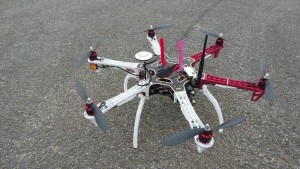 Drone DJI NAZA esacottero